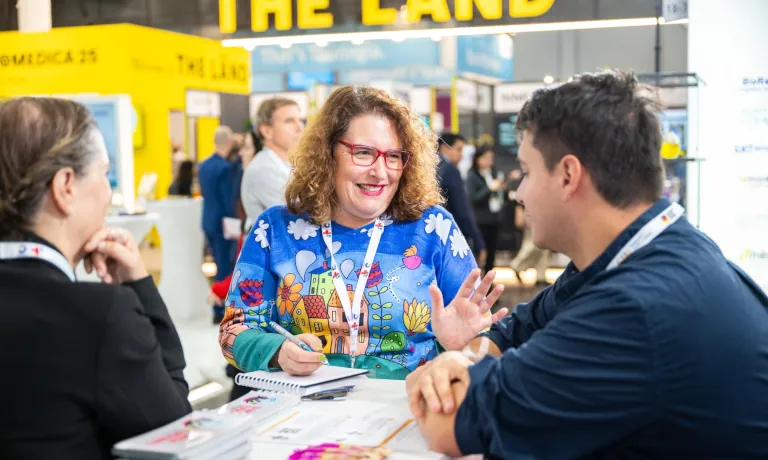 2025 11 18 Kanaren MEDICA Duesseldorf